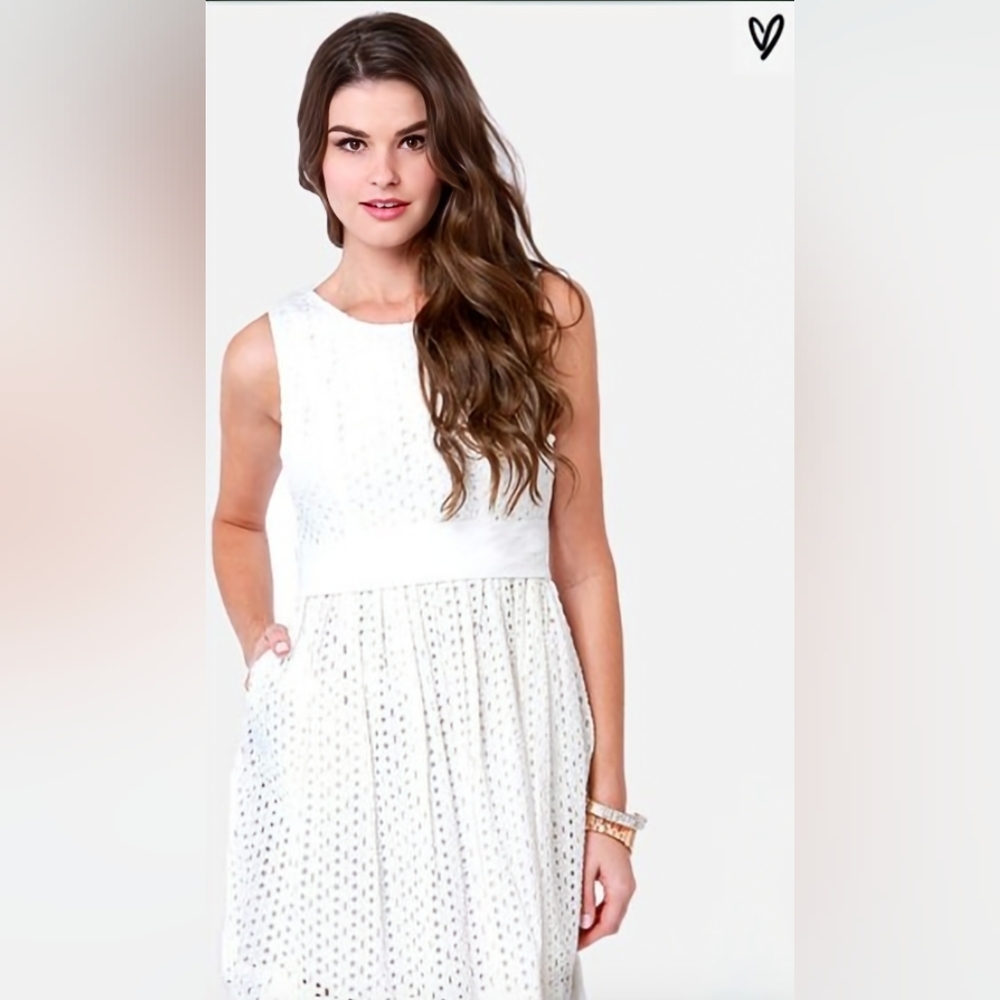Quiksilver Wax Flower Backless Ivory Dress